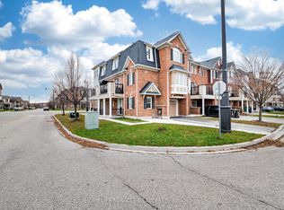 4 Baby Pointe Trl, Brampton, ON L7A0W1