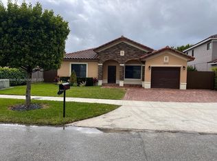 22910 SW 117th Pl, Miami, FL 33170