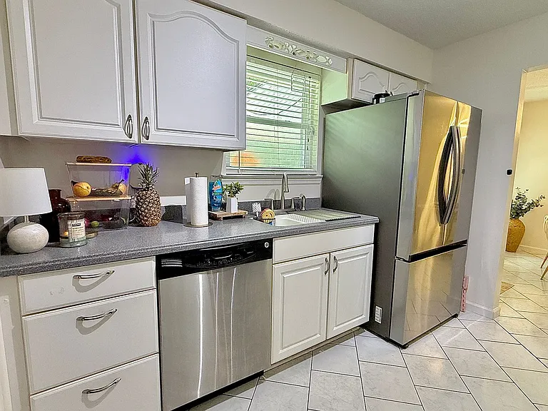 340 Hunters Branch Dr — Photo 8