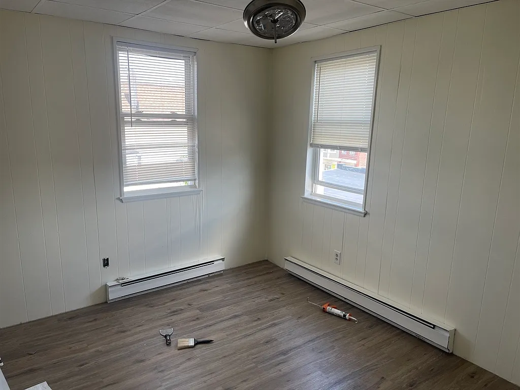 2 bed, 1.0 bath, 750 sqft, $2,000 — Photo 3