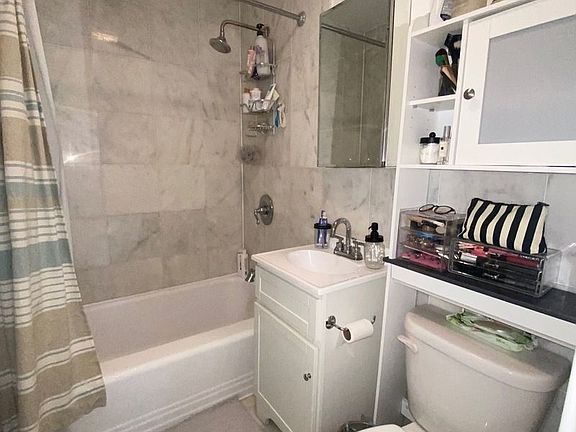 3rd image of 134 W 92nd St APT 2A