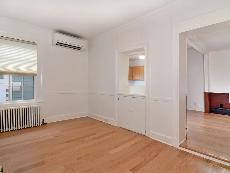 104 Main St #1 — Photo 6