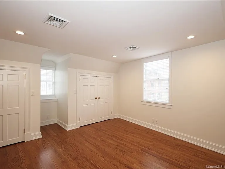 249 Main St #2 — Photo 18