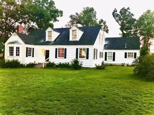 709 W North St, Winnfield, LA 71483
