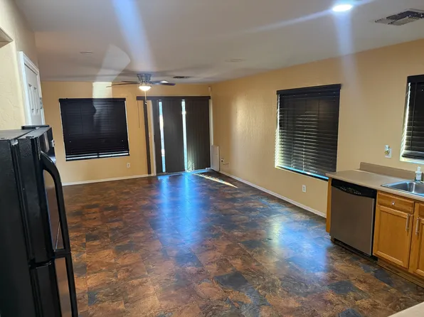 1713 S 64th Ave, Phoenix, AZ 85043