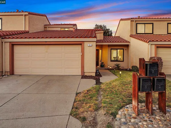 35 Sapphire Ct, Hercules, CA 94547