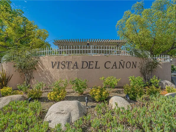18834 Vista Del Canon E, Newhall, CA 91321