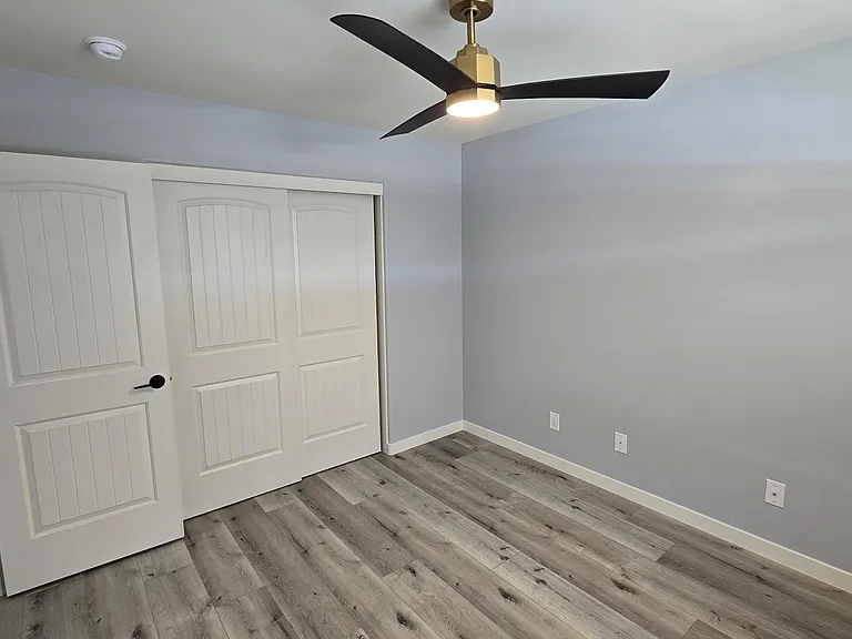 23451 N El Frio Ct — Photo 8