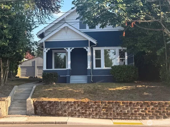 1737 6th Street, Bremerton, WA 98337