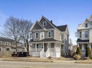 1094 Main St, Wakefield, MA 01880