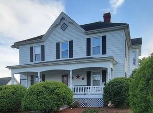 3161 Greenbriar Rd, Draper, VA 24324