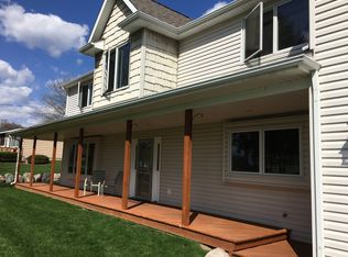 3381 Sandy Shore Dr, Metamora, MI