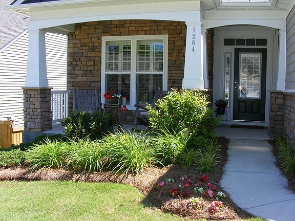 Great Front Porch for relaxing