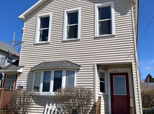 138 N Sycamore St, Genoa, IL 60135