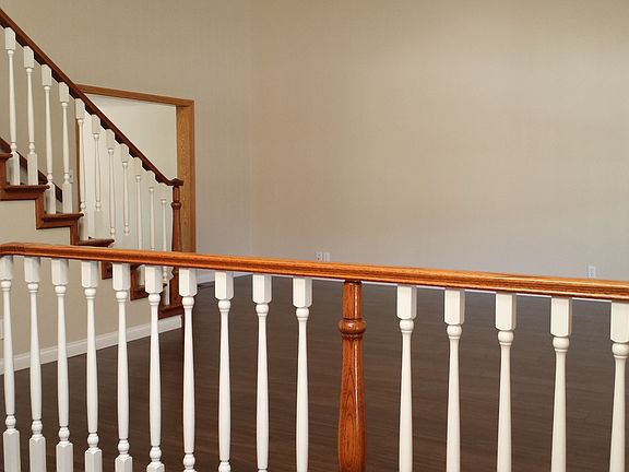 Front entry area interior--25416 Boone Place