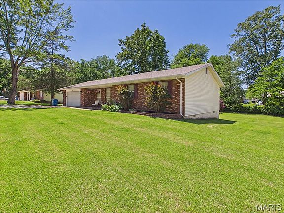 2nd image of 6201 Pinecrest Dr