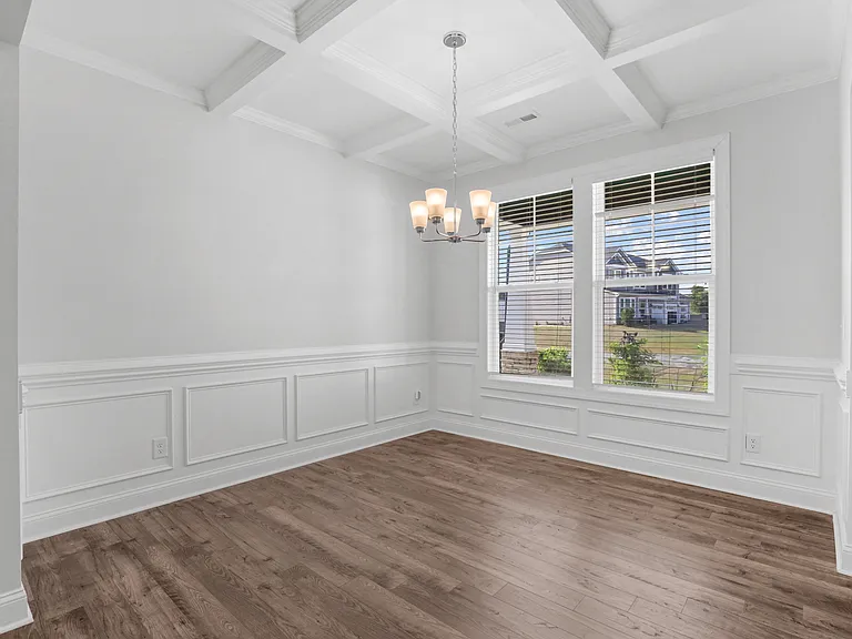 710 Tuscany Cir — Photo 11