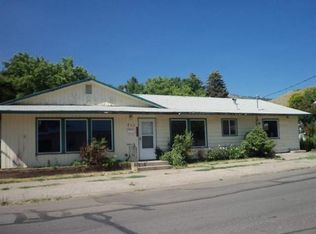 748 S 7th St, Lakeview, OR 97630