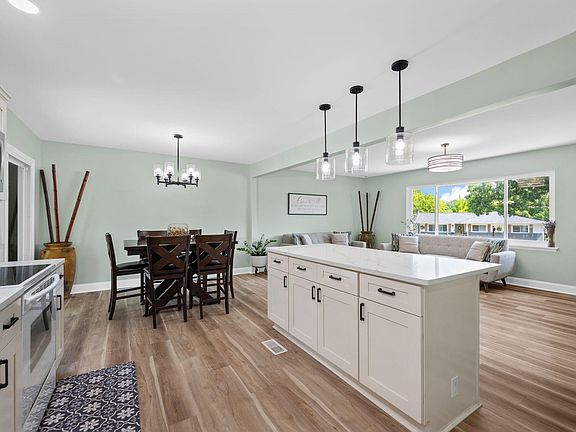 5th image of 3802 Highland Cir