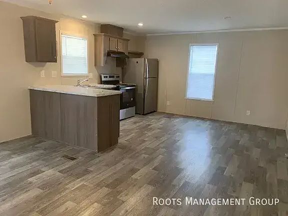 3rd image of 38 Melissa Dr #M38