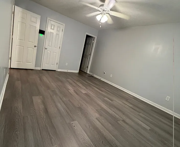 604 Beretta Dr — Photo 12