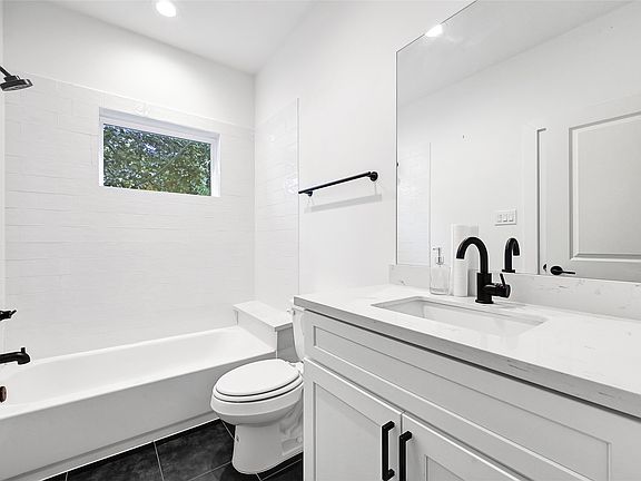 4th image of 4516 Curtin Park Ct #4516