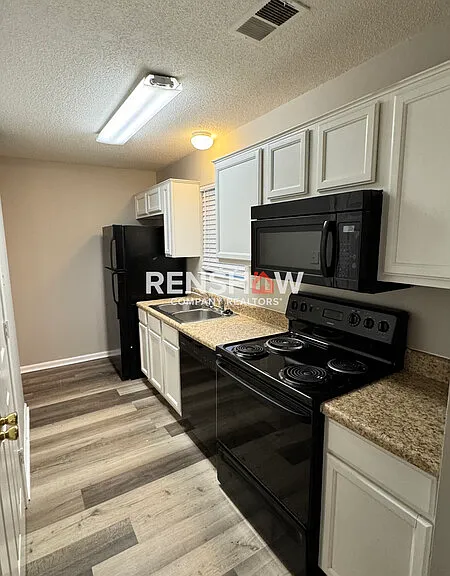 7251 Calebs Ln — Photo 6