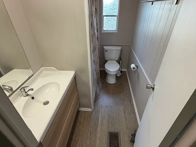 1450 Madeline Ave #21 — Photo 9