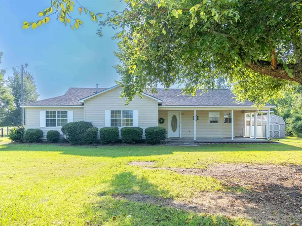 20 McKay Rd, Mangham, LA 71259