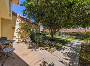 2651 N Whitewater Club Dr, Palm Springs, CA 92262