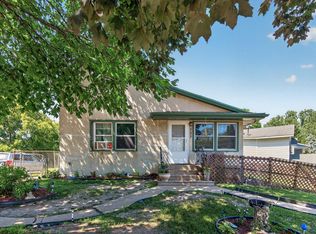 725 California Ave E, Saint Paul, MN 55106
