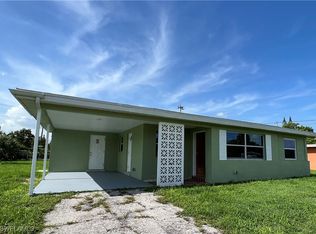 513 Wyoming Rd, Lehigh Acres, FL 33936
