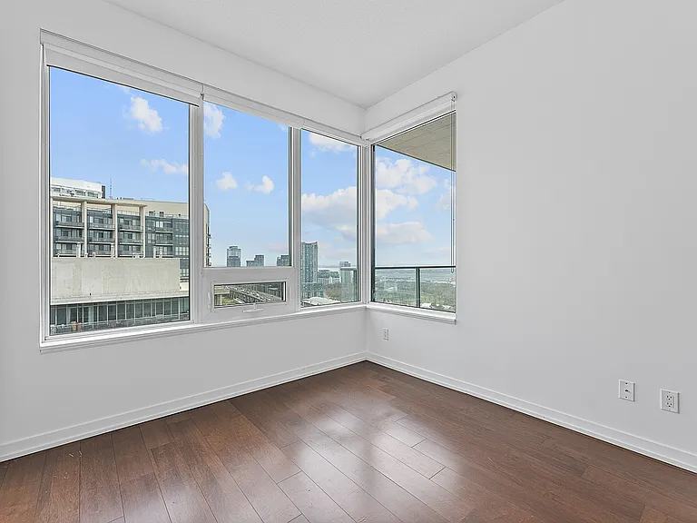 59 E Liberty St #2401 — Photo 42