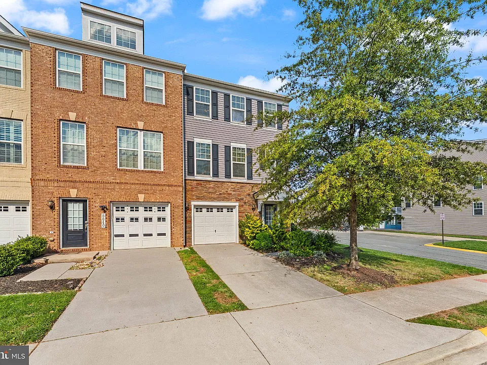 8838 Englewood Farms Dr