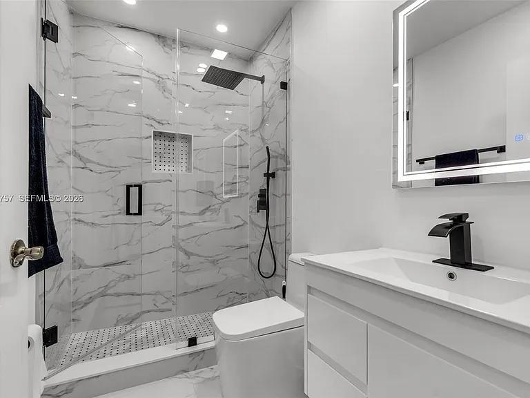 16618 SW 57th Ln — Photo 13