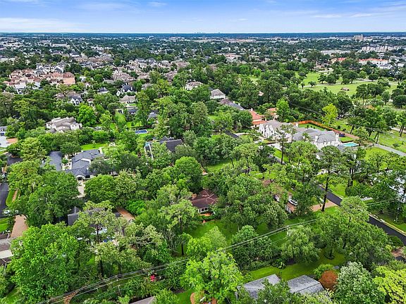 4th image of 7609 Bellewood Drive