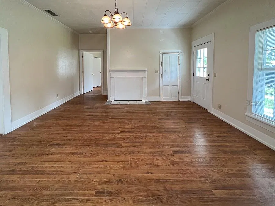 1 bed, 1.0 bath, 864 sqft, $1,150 — Photo 3