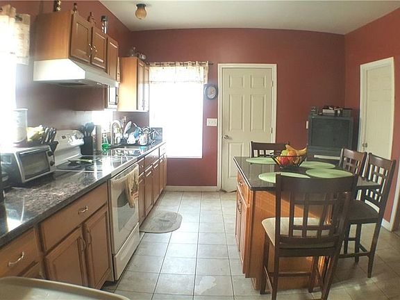 5th image of 1239 Elmwood Ave