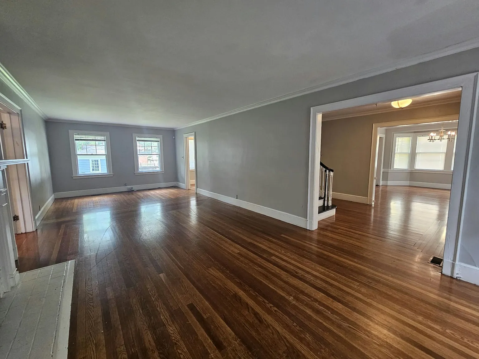 4 bed, 2.5 bath, $5,000 — Photo 4
