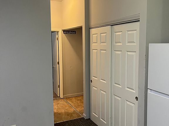 5th image of 1332 Blaine Ave #1332