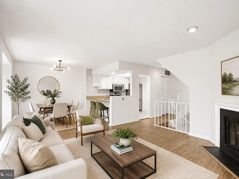 18616 Pier Point Pl — Photo 8