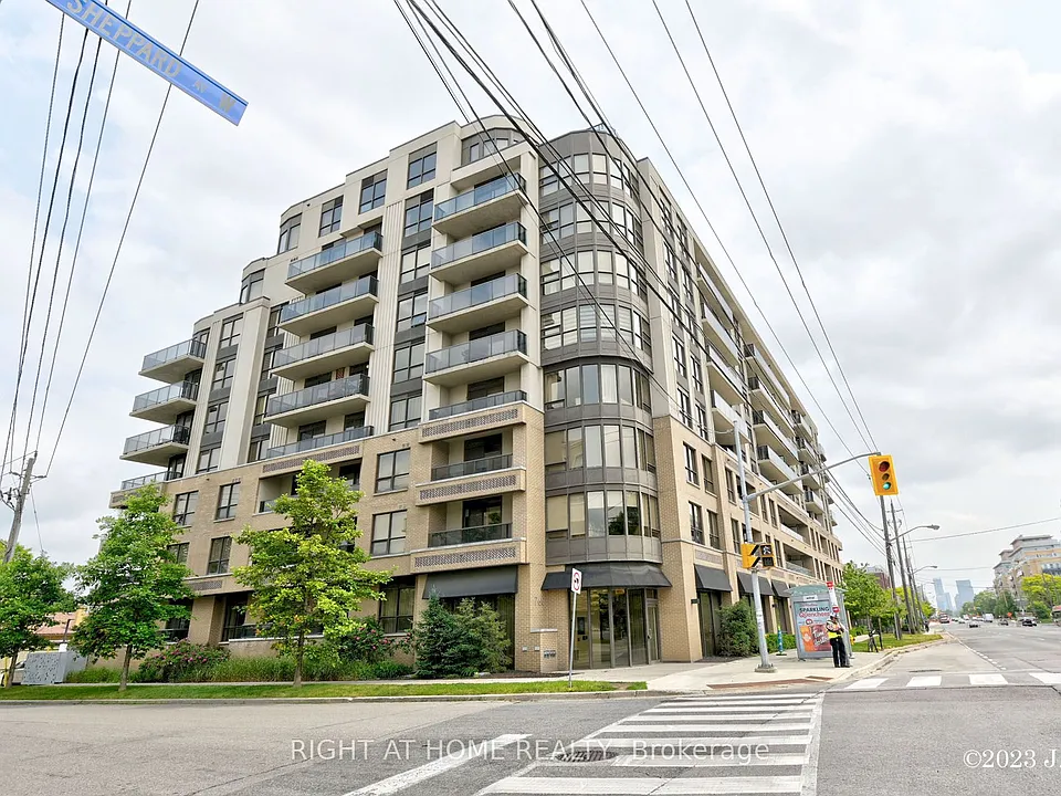 760 Sheppard Ave W #312