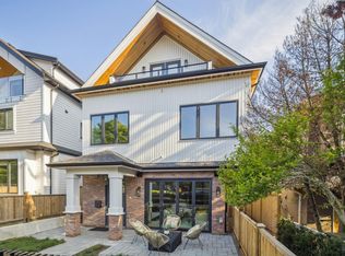 2244 E 11th Ave #1, Vancouver, BC