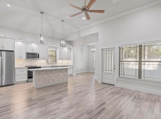 16 Justin Ct, Freeport, FL 32439