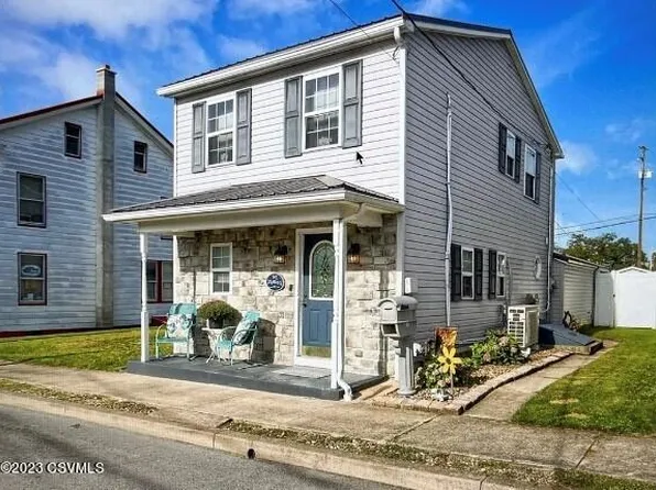 310 N Water St, Selinsgrove, PA 17870