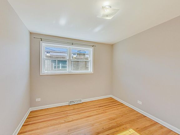 2nd image of 4839 Crain St