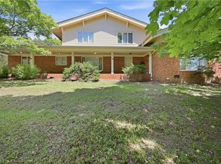 1108 Gatehouse Rd, High Point, NC 27262