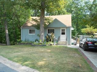 16 Meehan Blvd, Clementon, NJ 08021