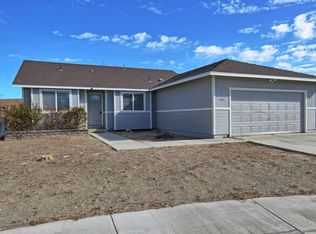 605 Tamsen Rd, Fernley, NV 89408
