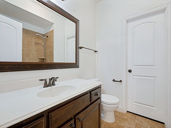 4th image of 8304 Parish Ave